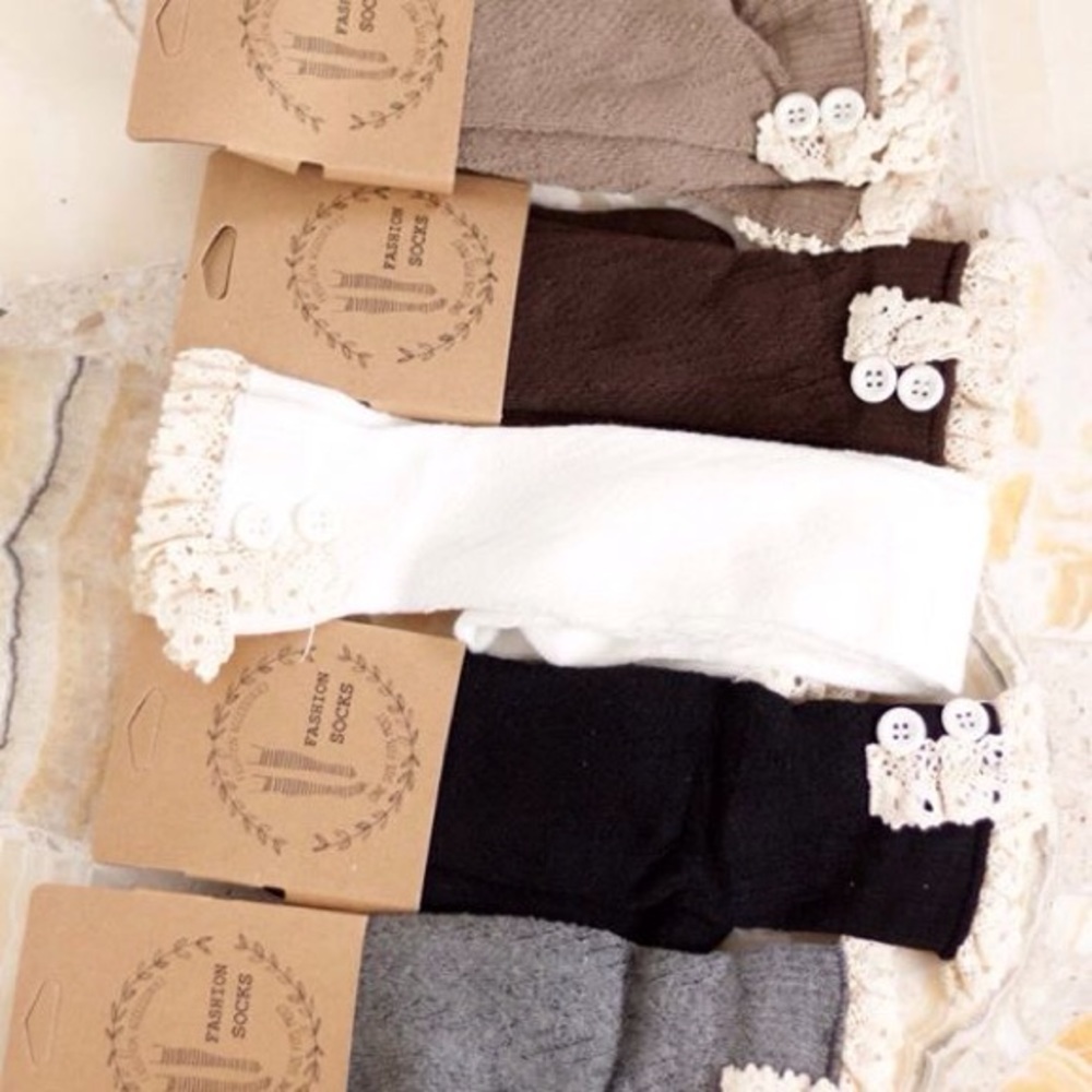 Button Detail Boot Socks